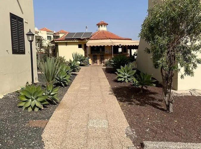 Teresita Deluxe With Pool Apartman