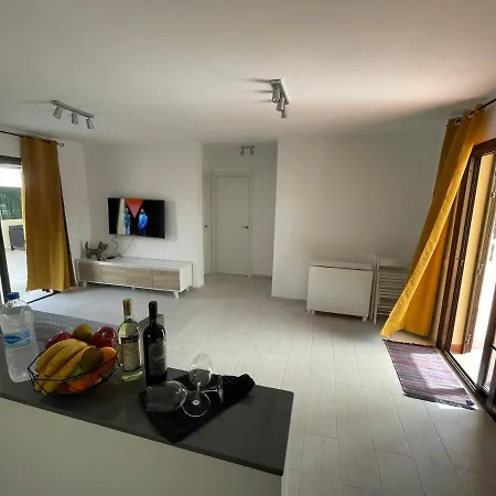 Teresita Deluxe With Pool Appartement *